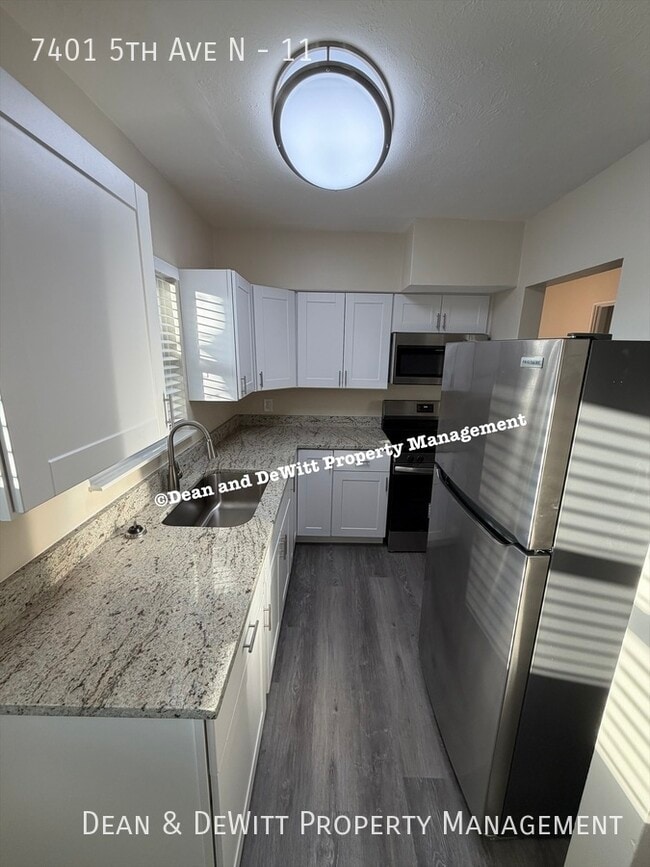 Foto del edificio - 1 Bed/1 Bath - Unit 11