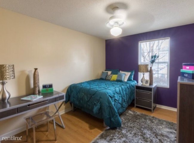 Building Photo - 309 Wolf Den Ln