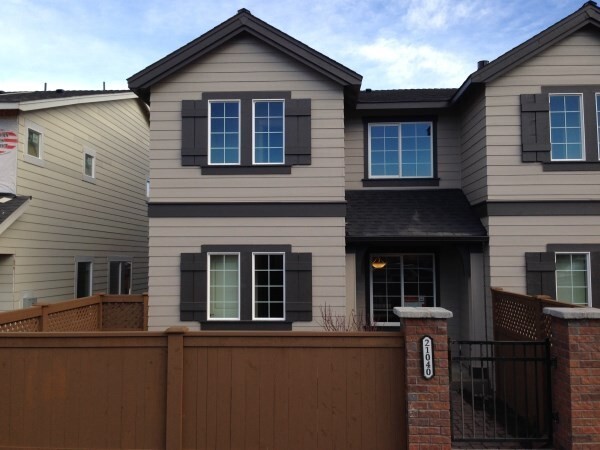 Foto principal - 3 Bedroom Townhome in McCall Landing