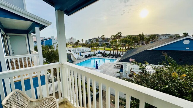 Building Photo - 3506 Cove View Blvd