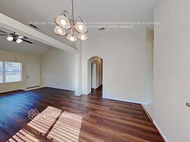 Foto del edificio - 27057 Canyon Ranch Cir