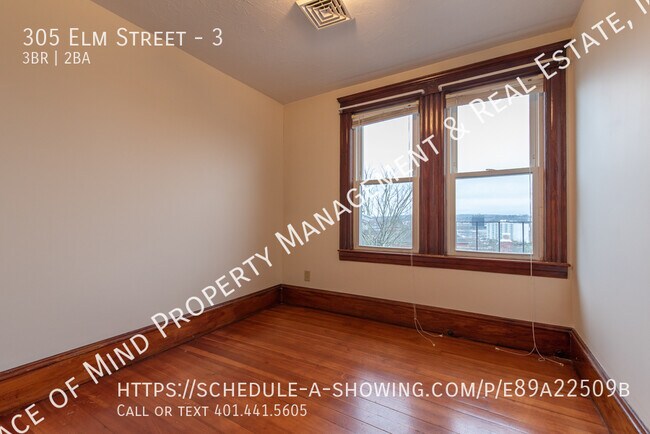 Foto del edificio - Beautifully Well-Maintained 3 Bedrooms w/ ...