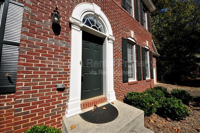 Photo - 7115 Red Fox Lane House
