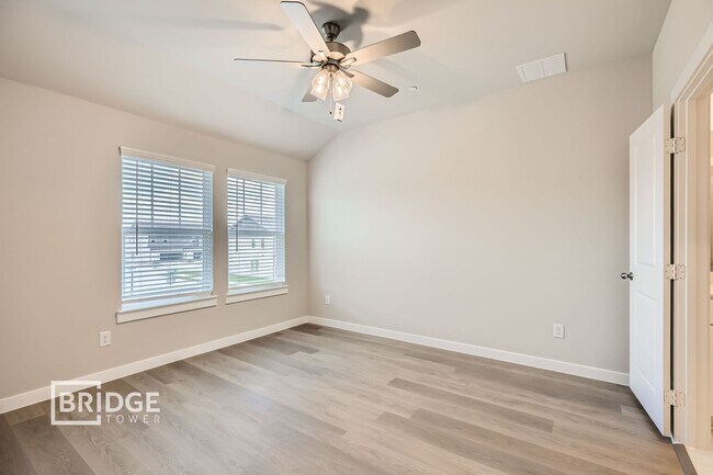 Foto del edificio - CANTON PLAN