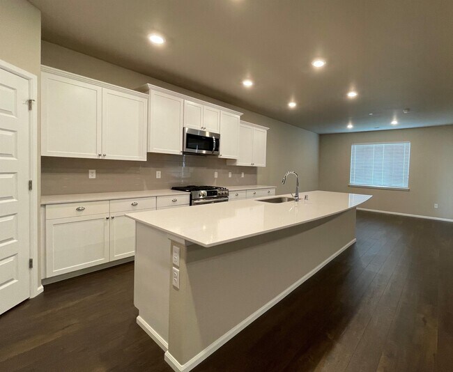 Foto del edificio - 1037 Timberline Ave