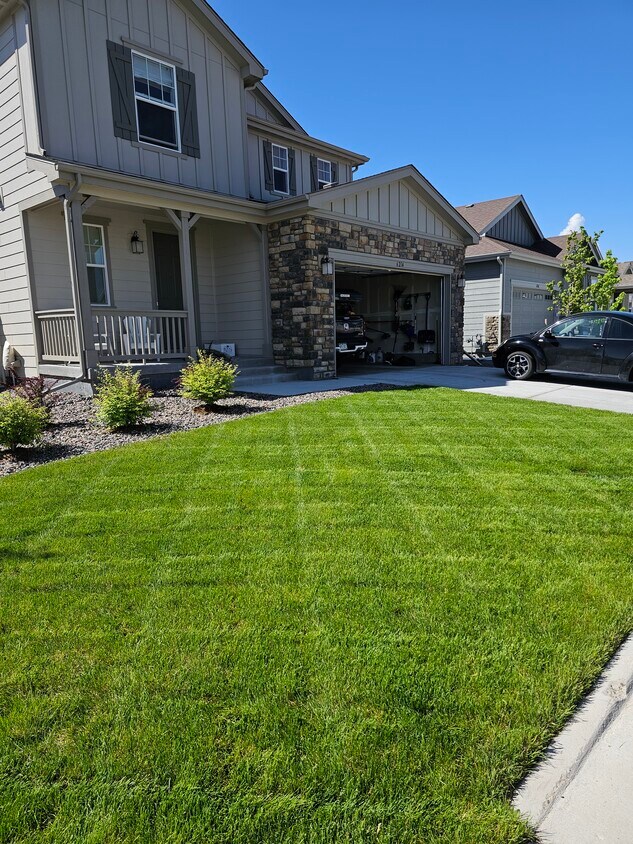 Foto principal - 6214 Long Branch Dr