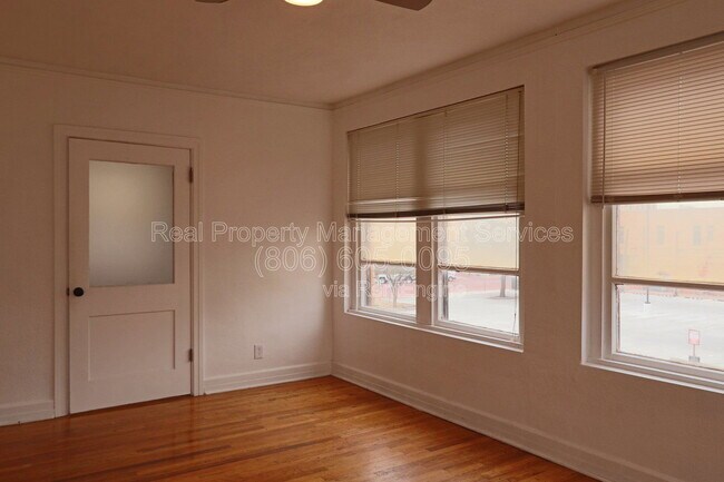 Foto del edificio - 1312 Avenue J