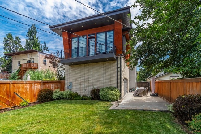 Photo - Fully Furnished Luxury Home In The Avenues