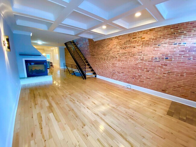 Foto del edificio - 3D HOME: Stunning 2bedroom Canton Home - G...