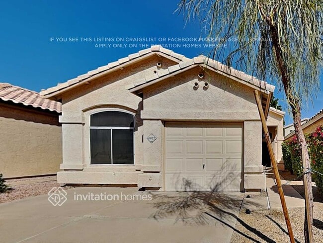 Building Photo - 4922 W Behrend Dr