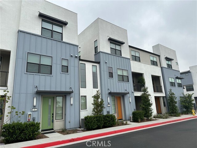 Building Photo - 4065 Liliana Paseo E