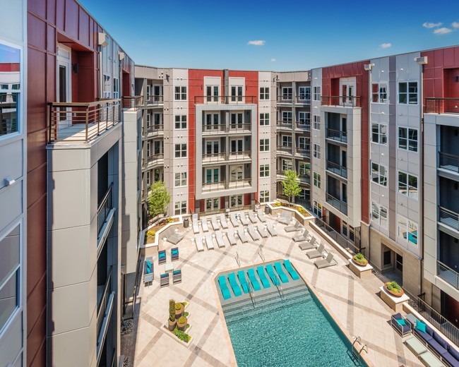 Circa Uptown Apartments Charlotte, NC