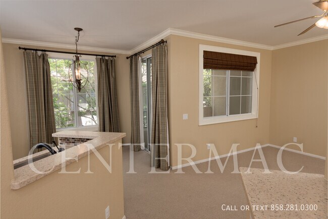 Building Photo - 10710 Sabre Hill Dr