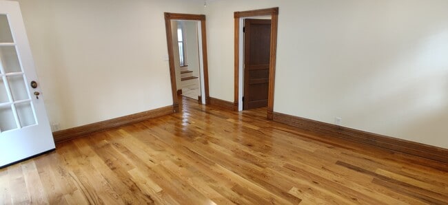 Building Photo - 306 53rd Ave N