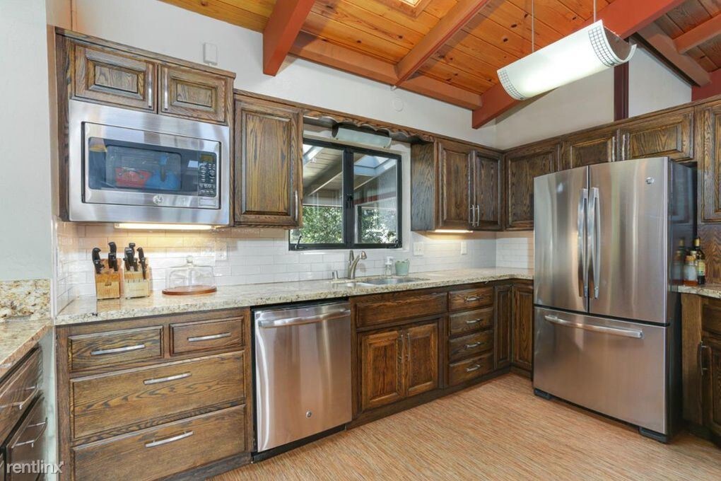 Building Photo - 3 br, 2 bath House - 150 Braemoor Dr