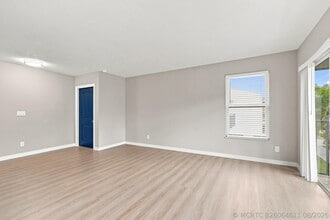 Building Photo - 1180 Carlton Ct
