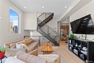 Building Photo - 4469 Tennyson St