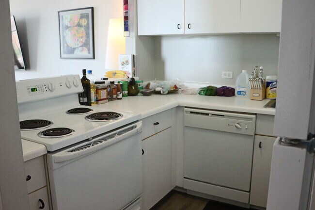 Foto del edificio - 3660 N Lake Shore Dr