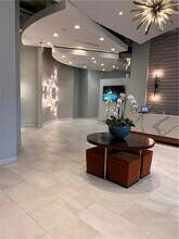 Building Photo - 250 Pharr Rd NE