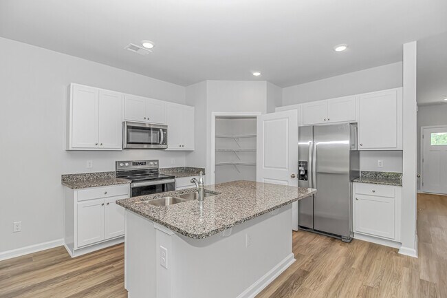 Foto del edificio - 3551 Whaley Wy