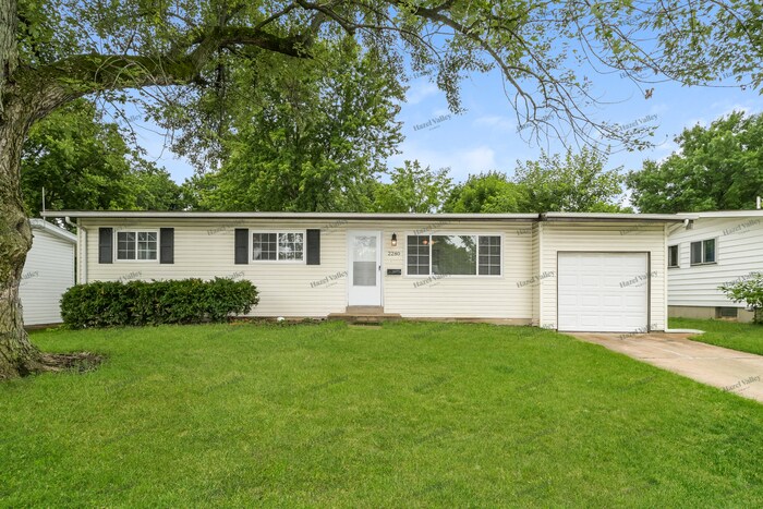 Foto principal - 2280 Pheasant Dr