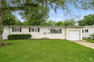 Building Photo - 2280 Pheasant Dr