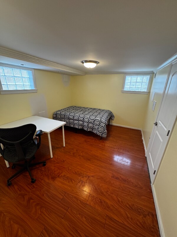 Foto principal - 4008 24th Ave