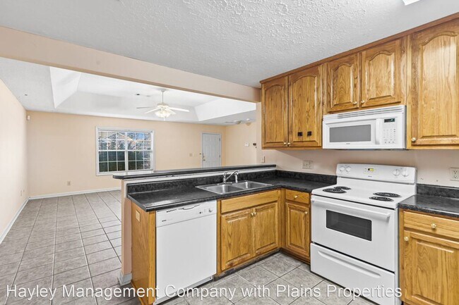 Foto del edificio - 3 br, 3 bath House - 700 Ethan Lane