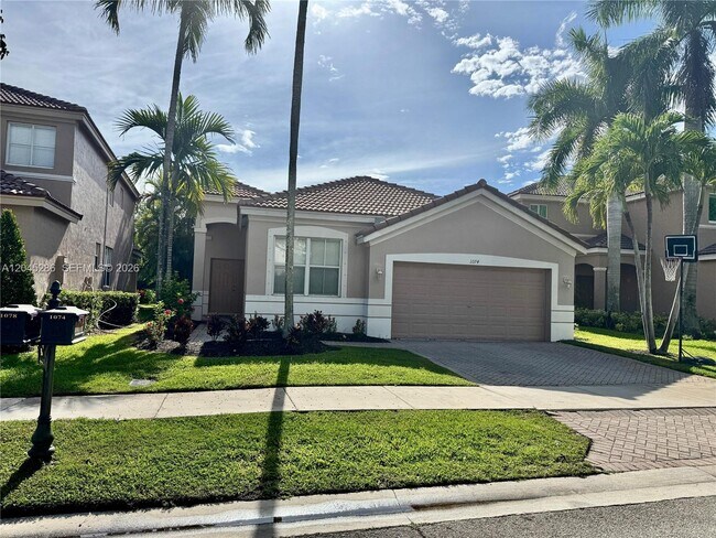 Foto del edificio - 1074 Bluewood Terrace