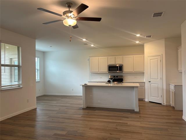 Foto del edificio - 1447 Mesquite Ln