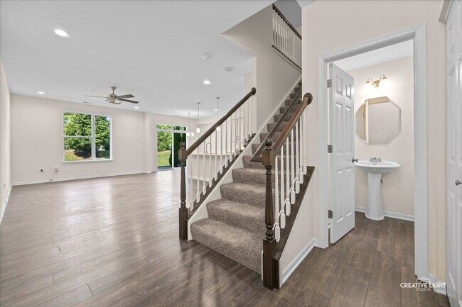 Foto del edificio - 4152 Calder Ln