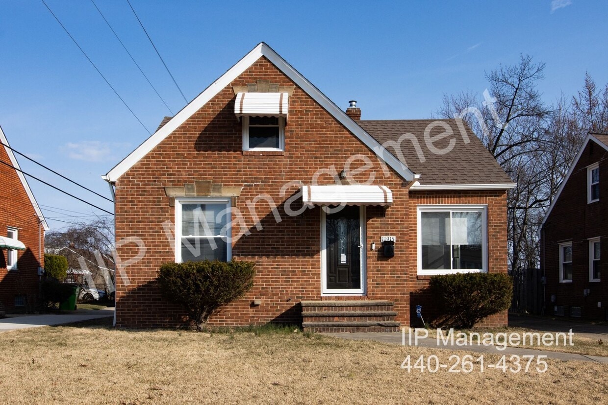 Primary Photo - 11915 Granger Rd