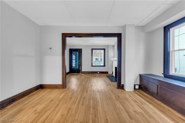 Foto del edificio - 4102 Brooklyn Ave