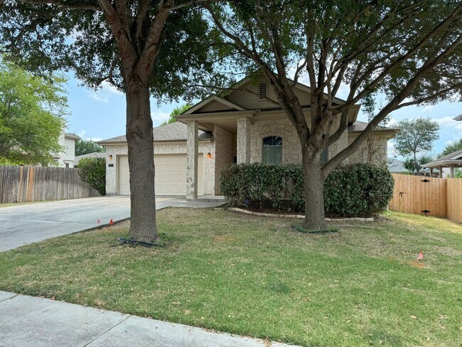 Building Photo - 2656 Pillory Pointe