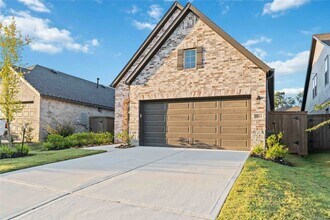 Building Photo - 7334 Lake Arrowhead Ln