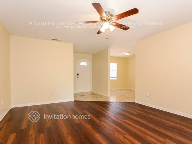 Building Photo - 5205 Garner Pl