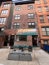 Building Photo - 506 Grand St
