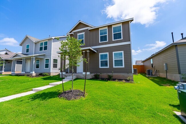 Foto del edificio - Brand New Modern Home with Included Applia...