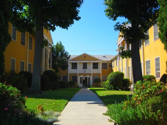 Foto del edificio - Dixon Delano Apartments