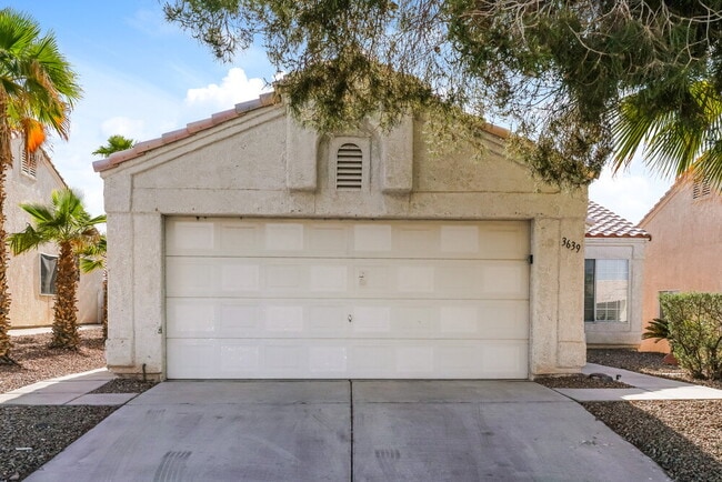 Building Photo - 3639 Covewick Dr