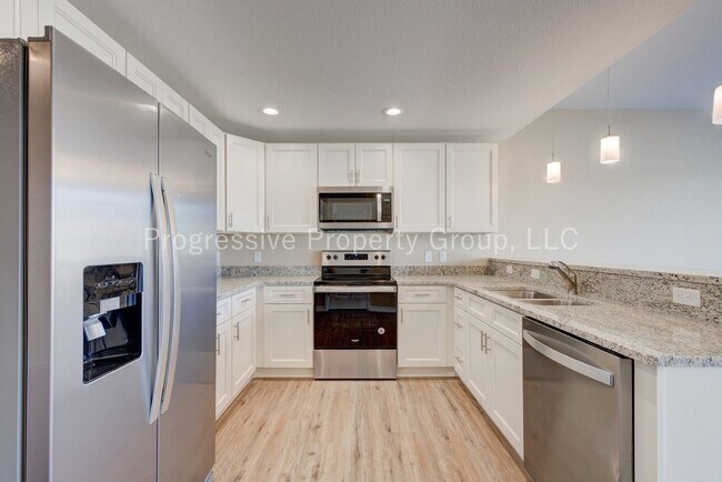 Foto del edificio - 678 Thimbleberry Point