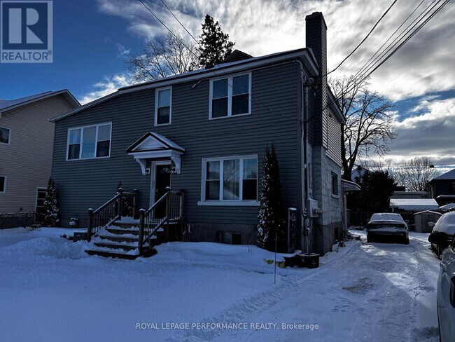 Photo du bâtiment - 110 Glynn Ave