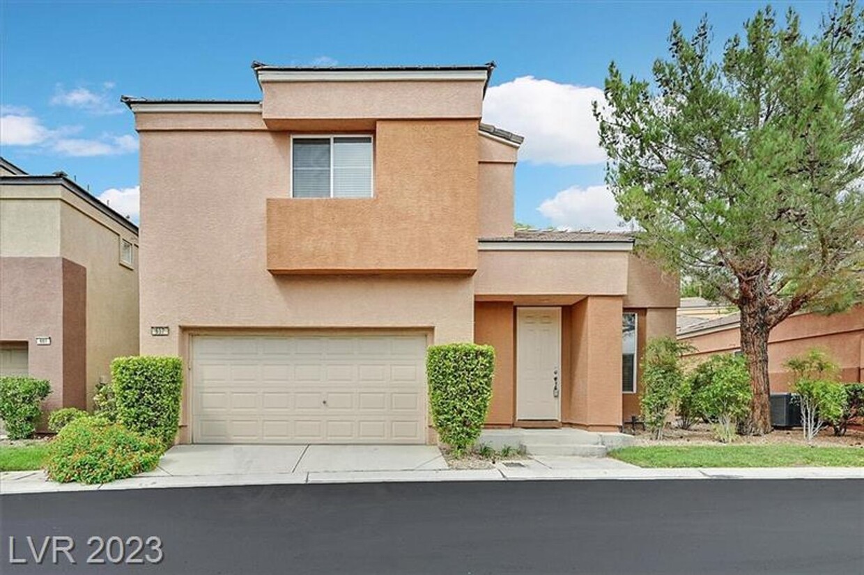 Primary Photo - FULLY FURNISHED 3 BEDROOM IN SUMMERLIN!