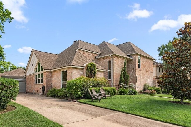Building Photo - 11414 Del Monte Dr