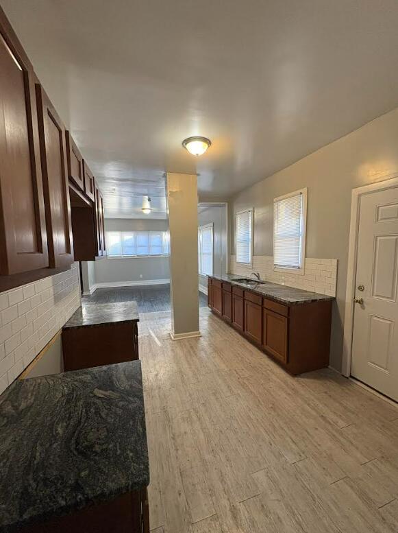Foto del edificio - 73 Woodland St