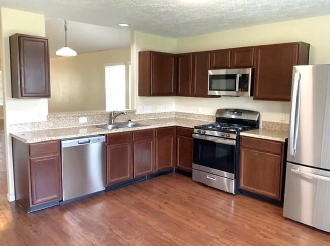 Building Photo - 64 Atascadero Dr