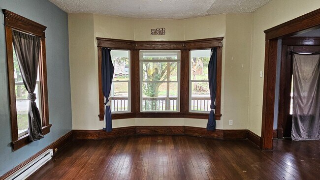 Foto del edificio - 3 bedroom 1 bath single family home in Mansfield Ohio