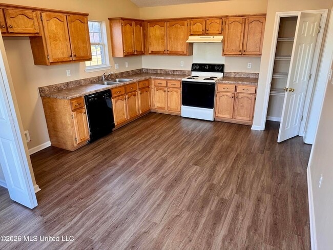 Photo - 1664 Madison Cove E House