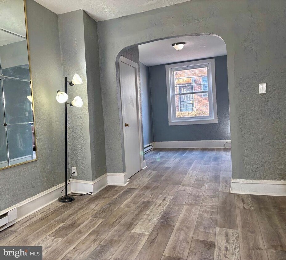 Foto principal - 4434 N Marshall St