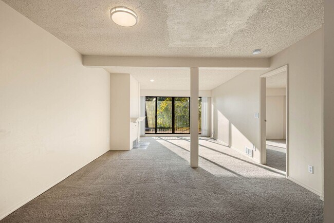 Foto del edificio - 8851 166th Ave NE